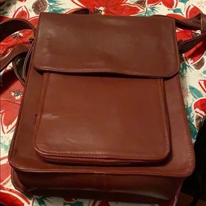 Leather crossbody bag